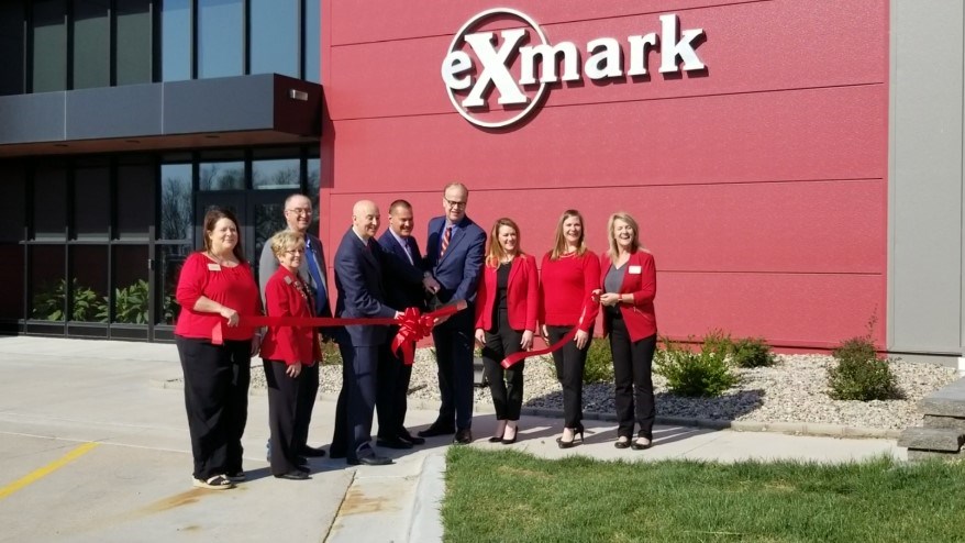 Exmark Manufacturing dedicates new corporate headquarters buildi