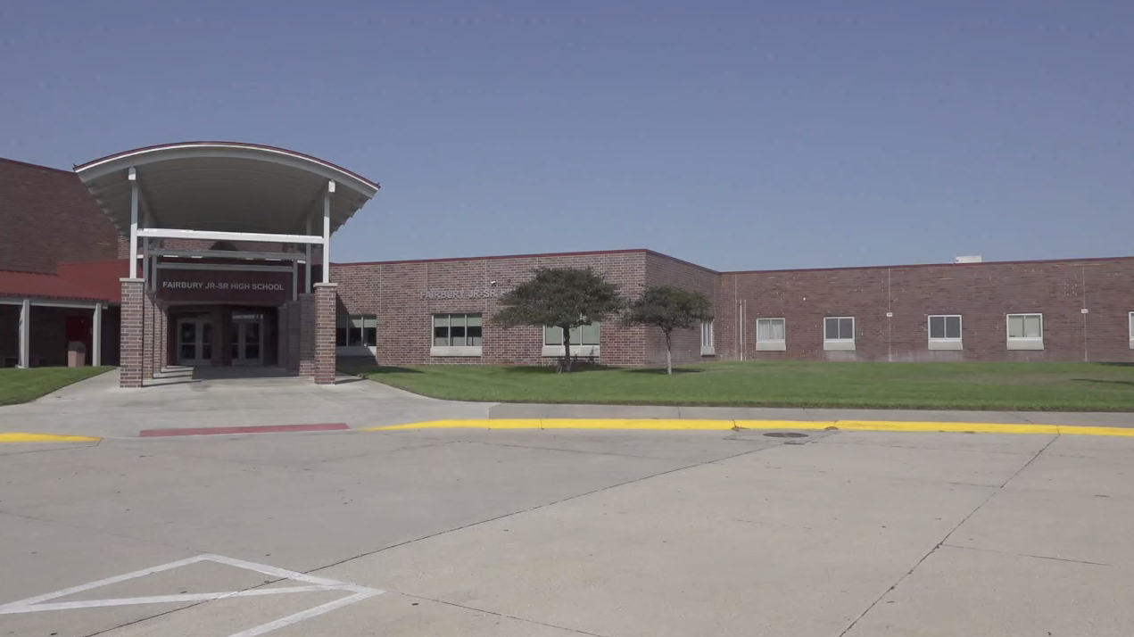 Fairbury School Board approves superintendent hire after divided public comment