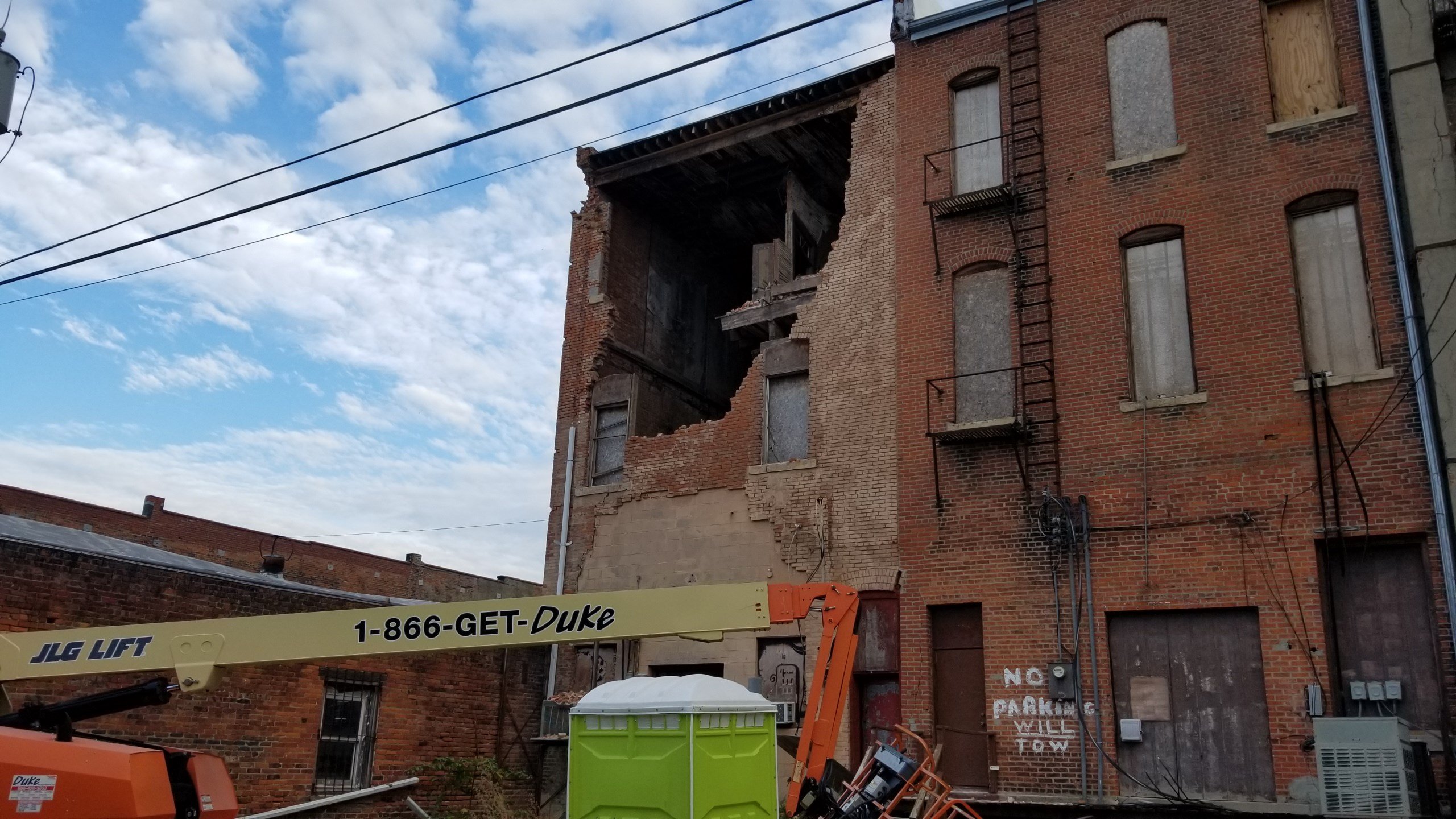 Beatrice downtown building demolition underway - SOUTHEAST - NEWS ...