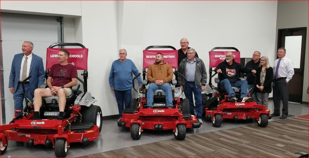 Exmark Manufacturing announces annual mower donations SOUTHEAST