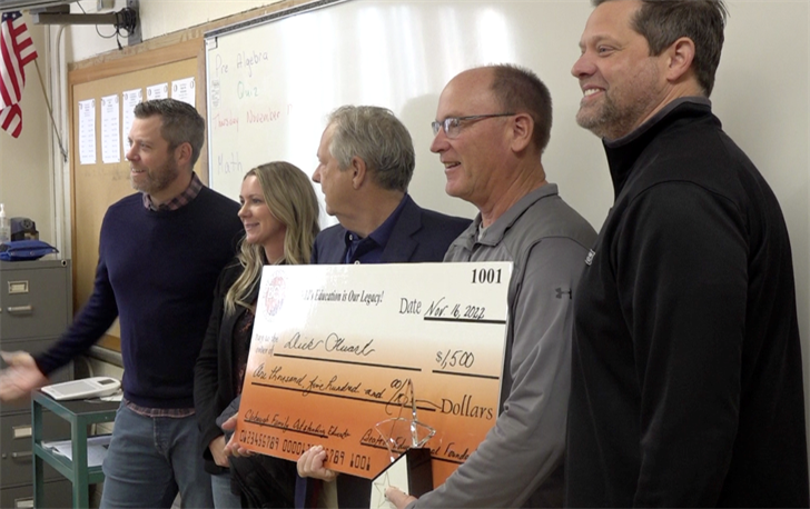 Dick Stuart awarded Clabaugh's 'Outstanding Educator Award' - Vimarsana News