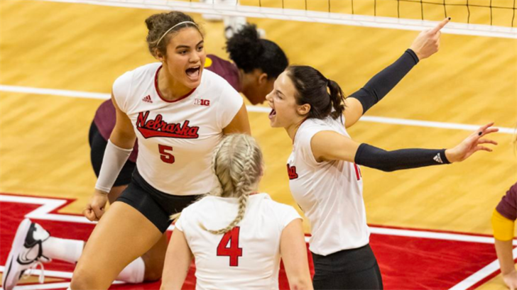 Minnesota tops Nebraska in regular-season finale - Vimarsana News