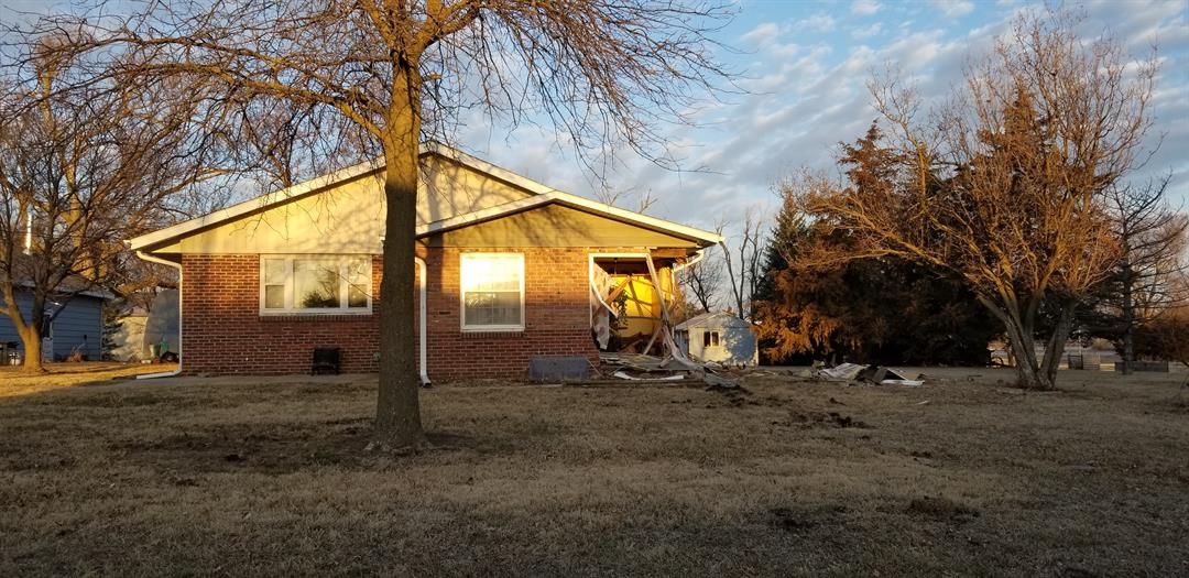 Driver arrested after vehicle hits house, in west Beatrice SOUTHEAST
