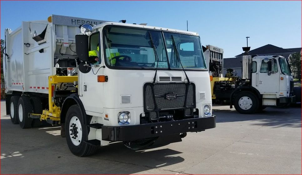 Garbage trucks that arrived when MARS started