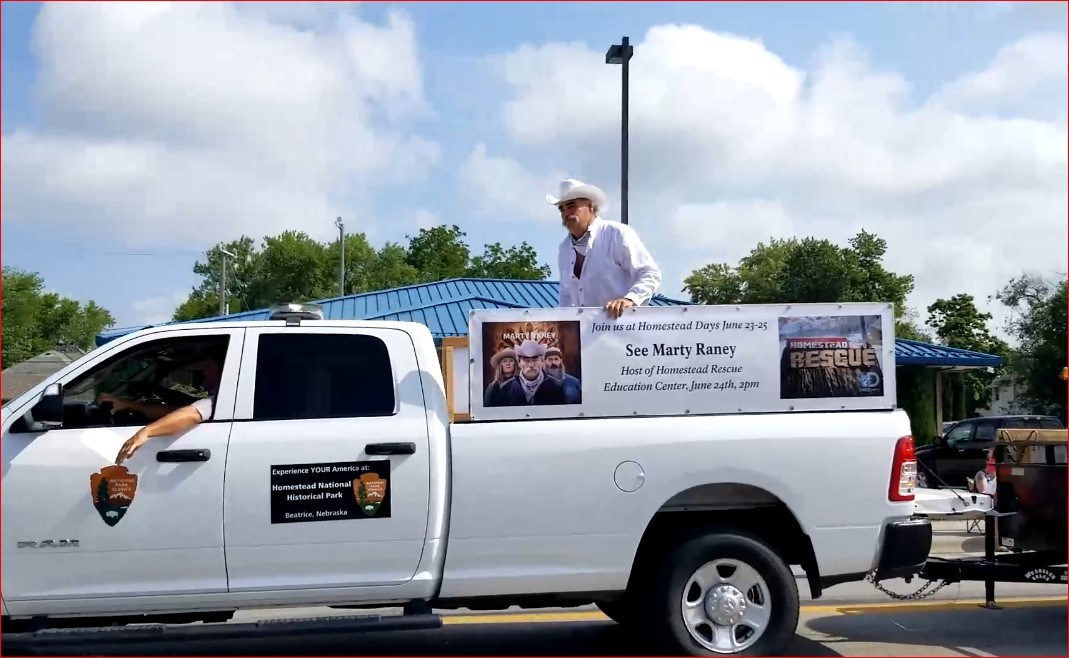 Star of Discovery Channel Series attends Homestead Days RIVER