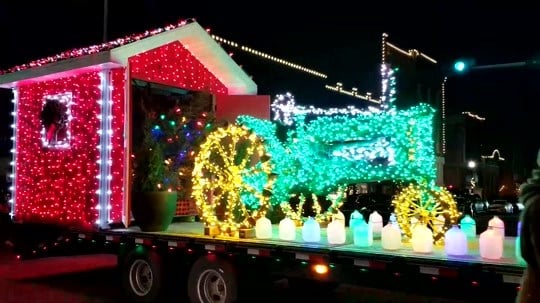 Ninth Annual Holiday Lighted Parade travels downtown Beatrice