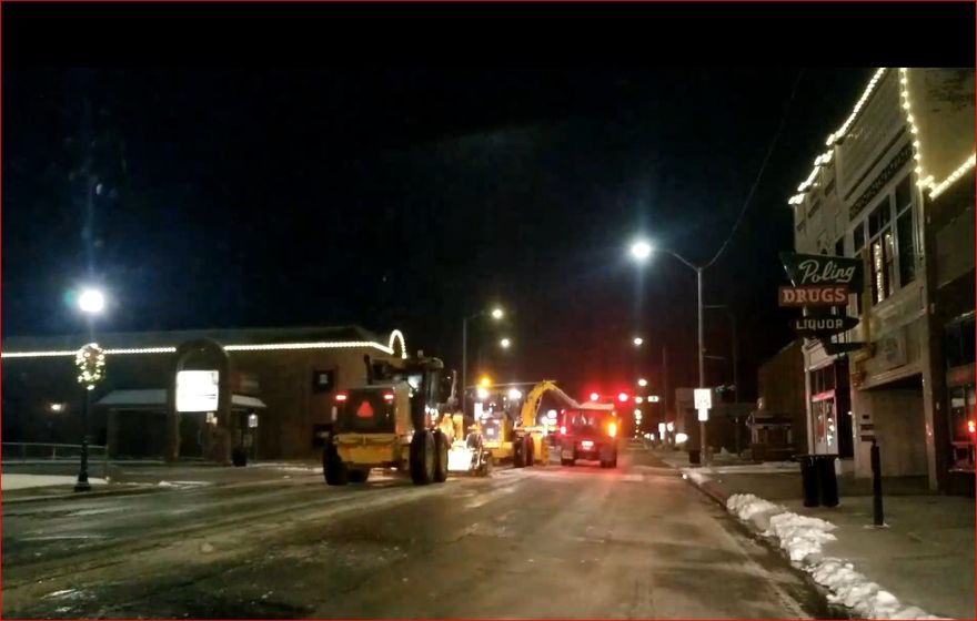 Beatrice Street Crews removing downtown snow