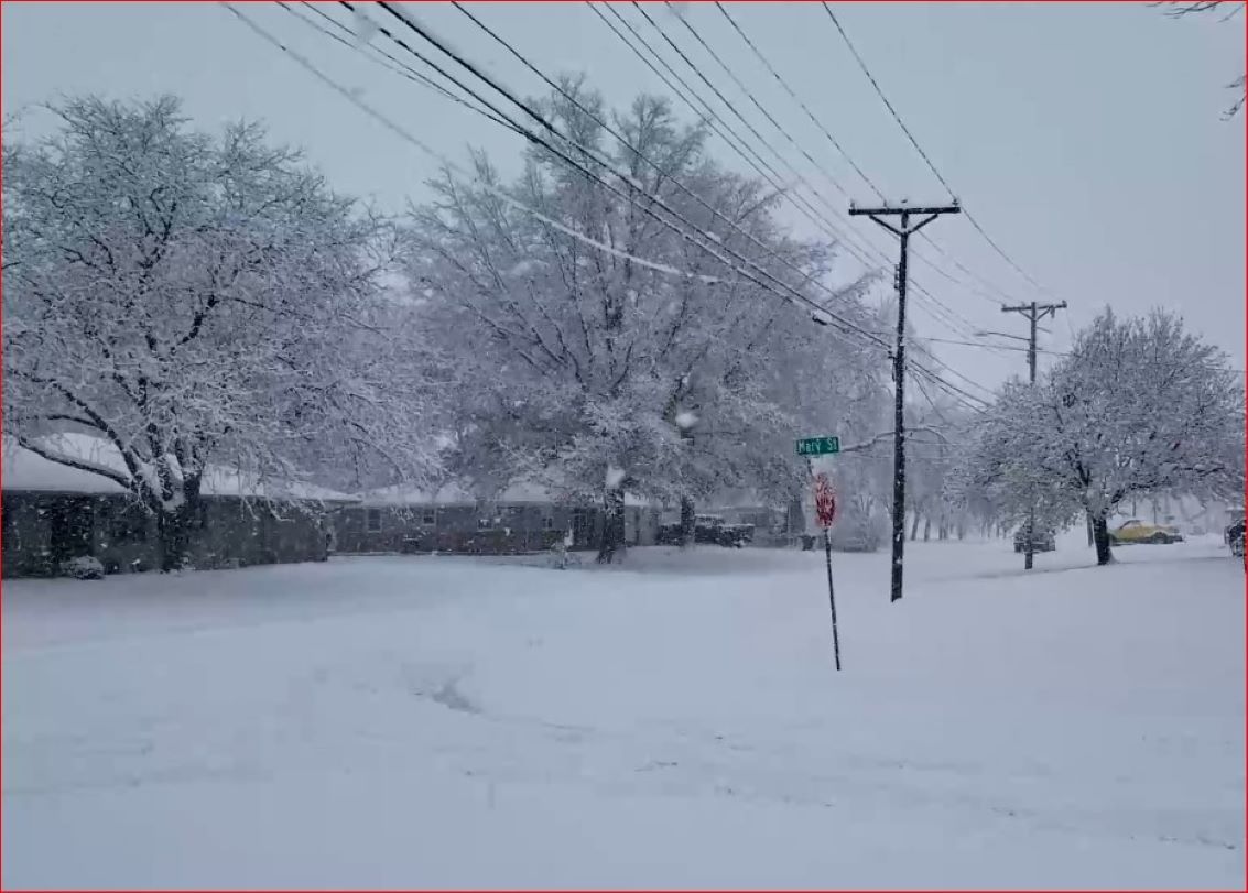 Major hours for snowplowing crews as heavy wet snow falls SOUTHEAST