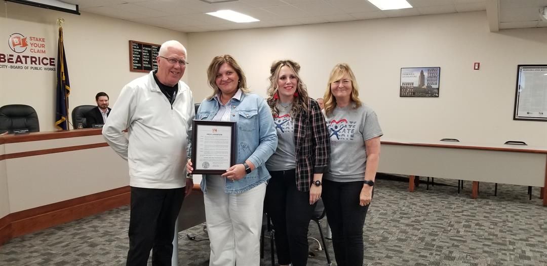 Mayor Bob Morgan and staff of Court Appointed Special Advocates