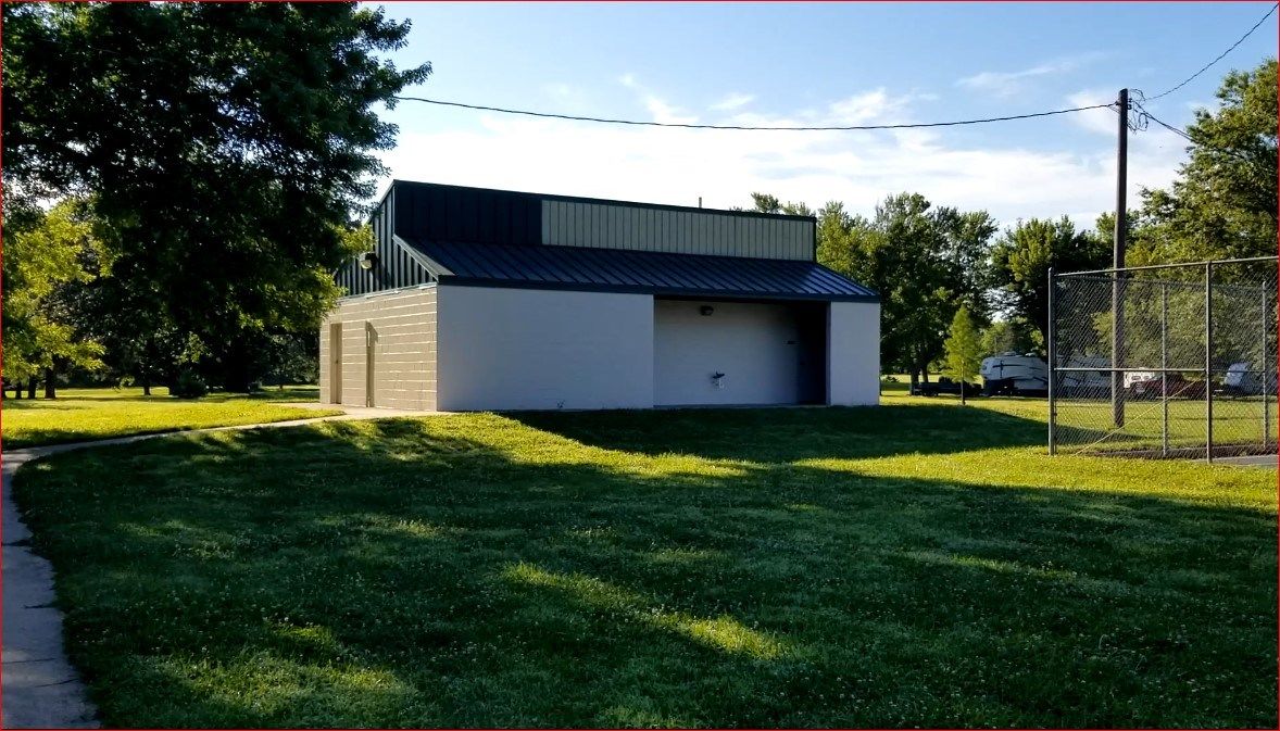 Vandalism by fireworks, to Riverside Park building