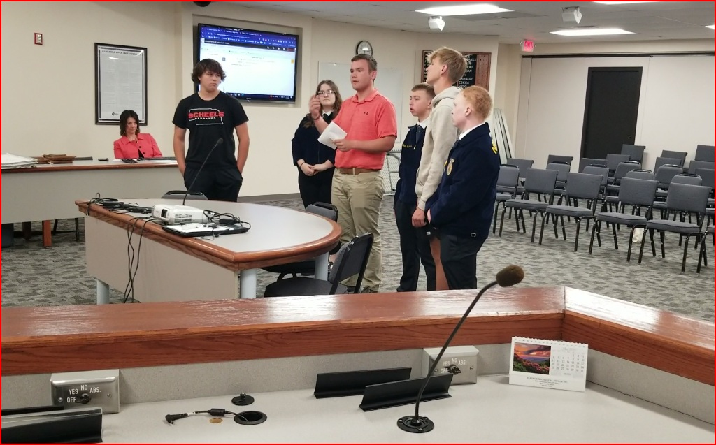 Instructor Colton Husa and Ag/FFA Students