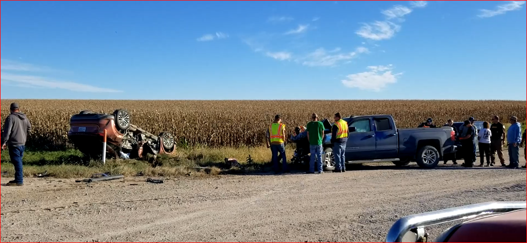 Pickup, SUV collide at South 10th and East Hickory