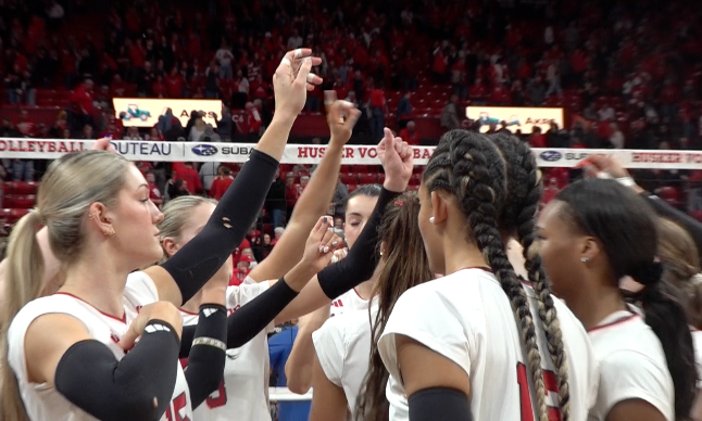 Huskers season ends in Elite Eight, fall to Aggies in five sets
