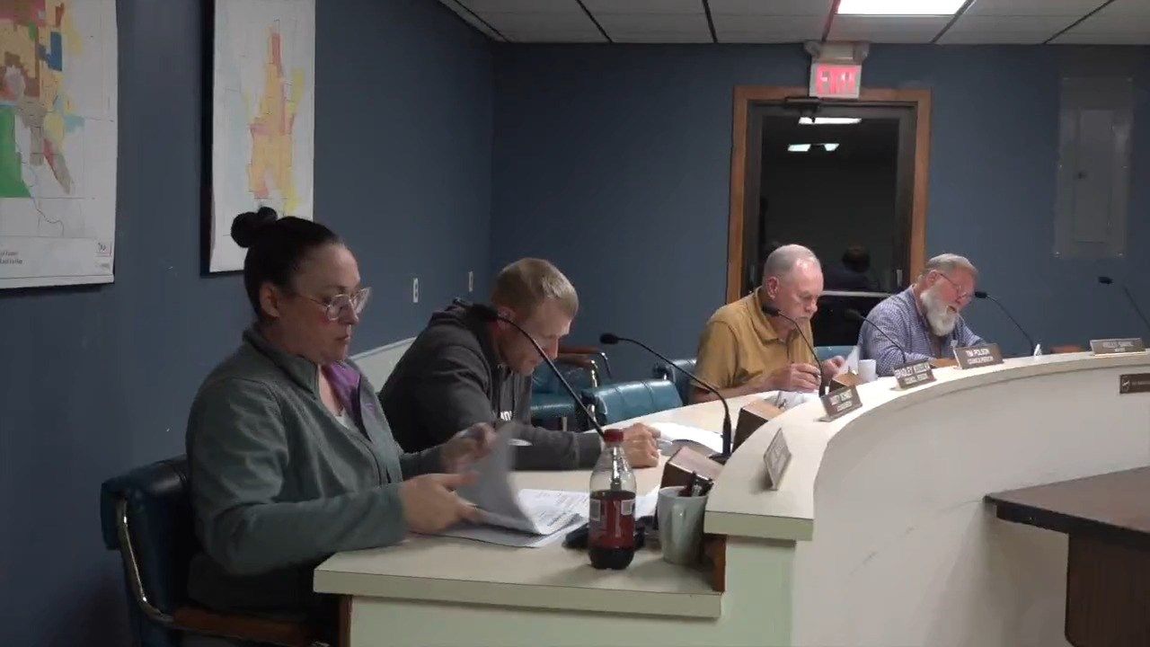 Dusty Schmidt departs Fairbury City Council