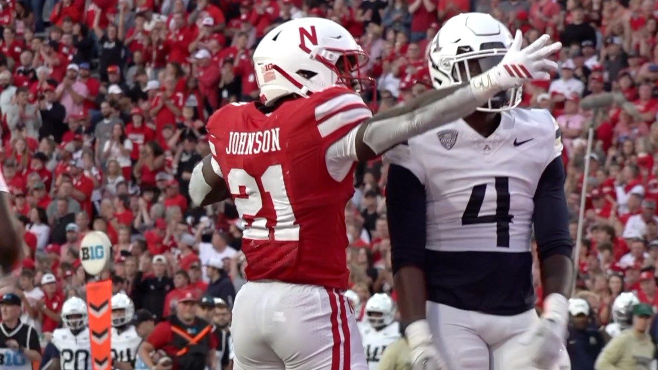 'Hope he wins that thing': Huskers react to Emmett Johnson Heisman push